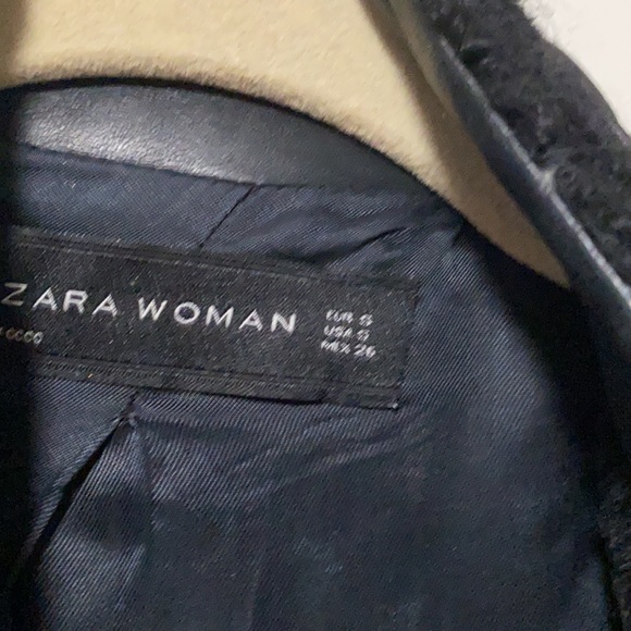 Zara Small Black Jacket - Picture 3 of 3